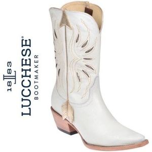 ISO Kacey for Lucchese Golden Arrow